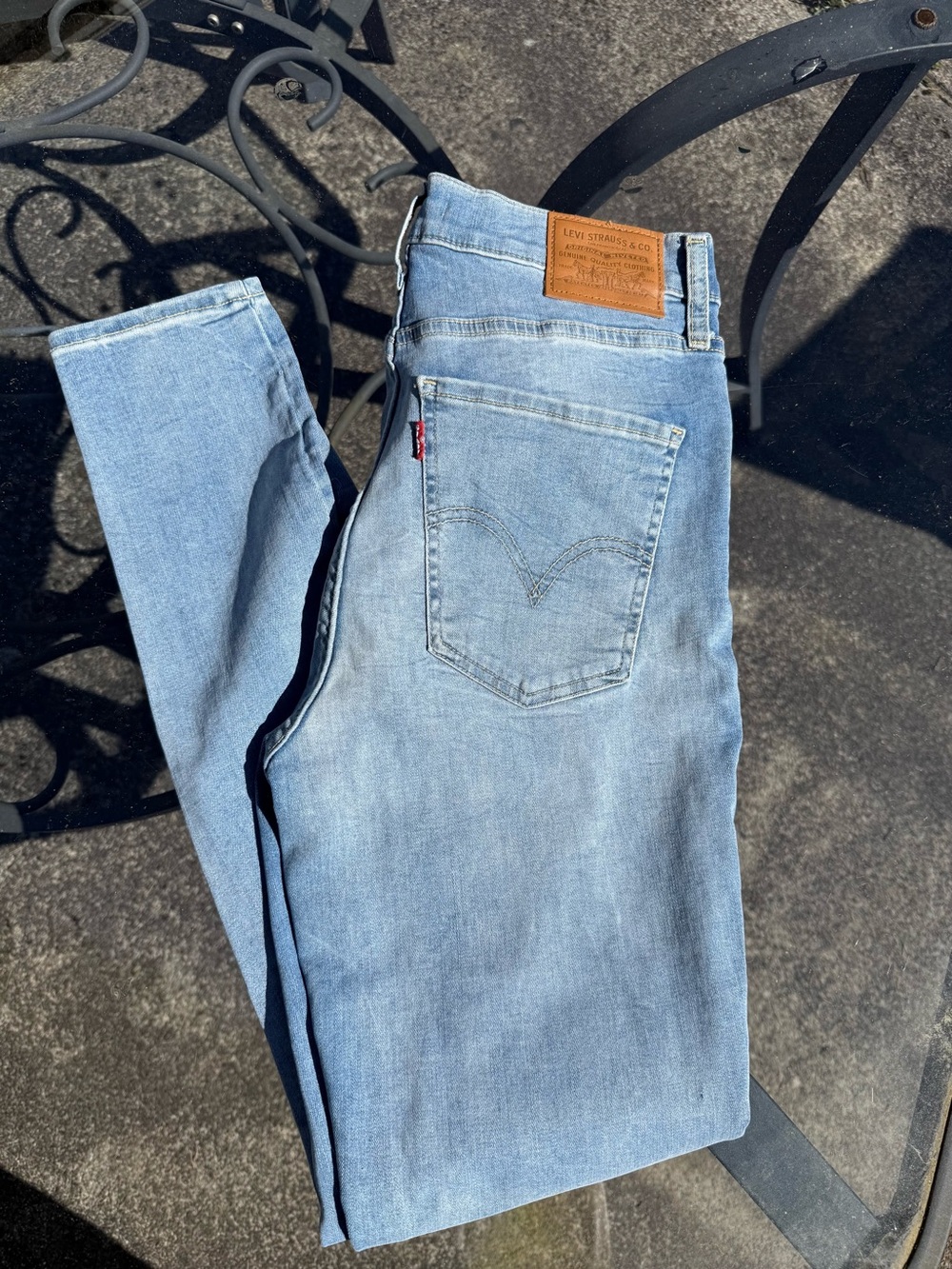 Levi's Women’s Light Blue Denim Jeans